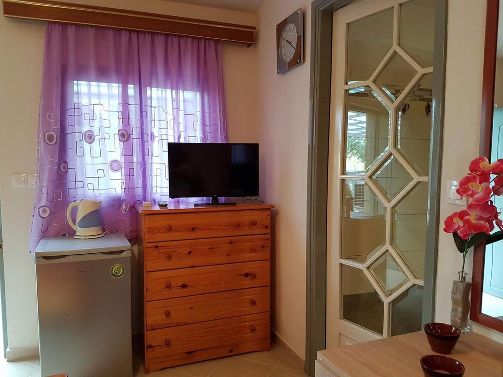 Sunny Holiday Home Kalamata Exterior foto